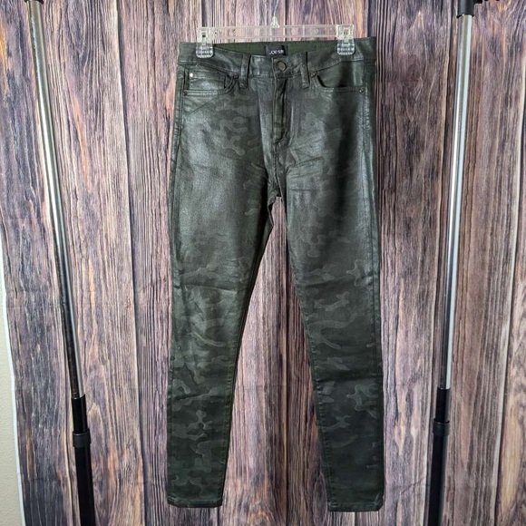 Joe’s Midrise Skinny Ankle Camo Pants - Picture 3 of 8